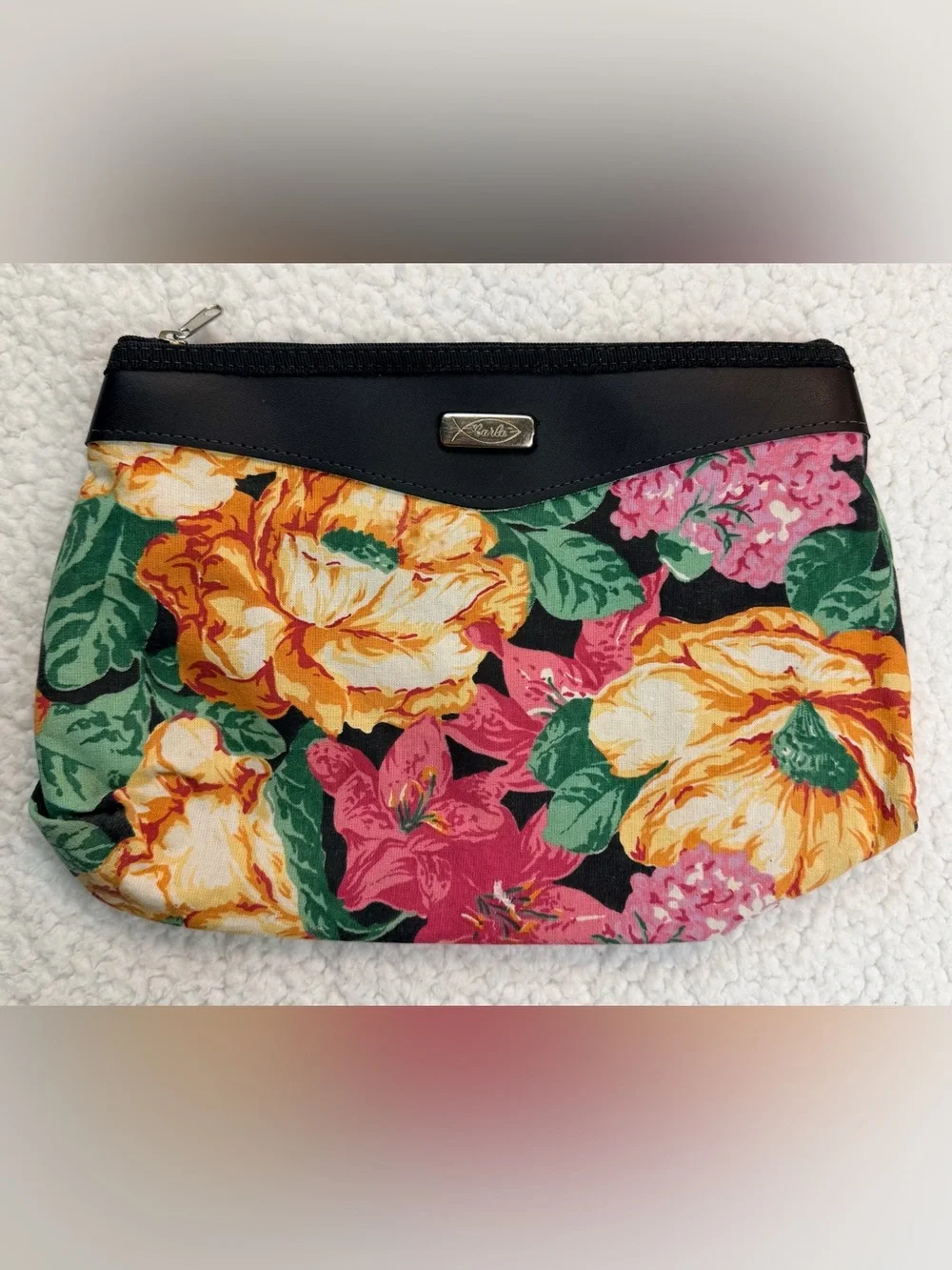 (VTG) CARLA • Large Floral Print Zip Cosmetic Travel Pouch, OS